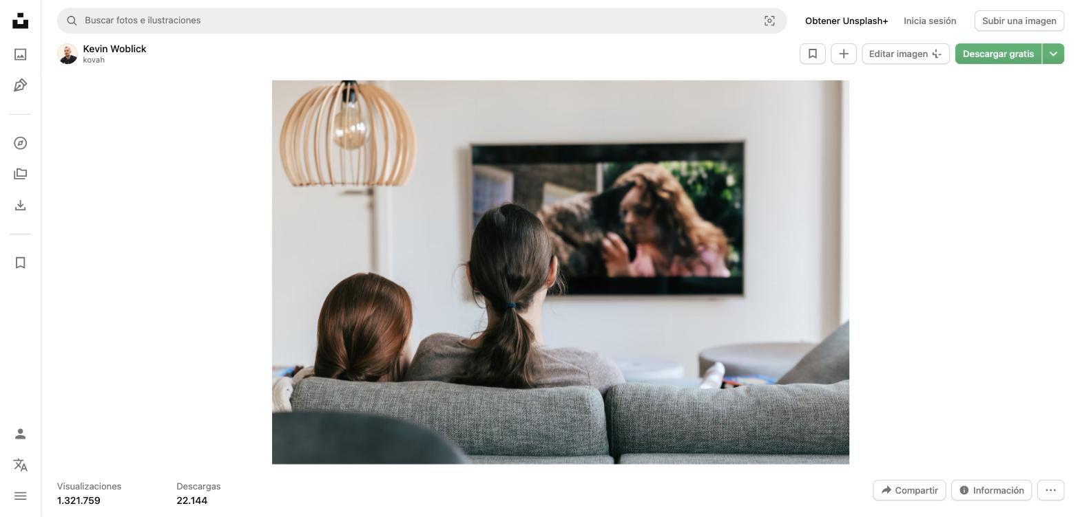 Familia disfrutando su conexión Lukinet